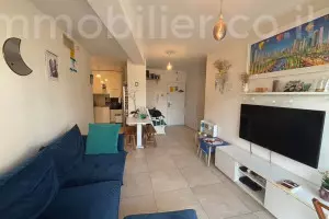 Apartamento 4 cômodos Tel Aviv Montifiory