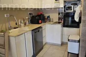 Apartamento 4 cômodos Tel Aviv Montifiory