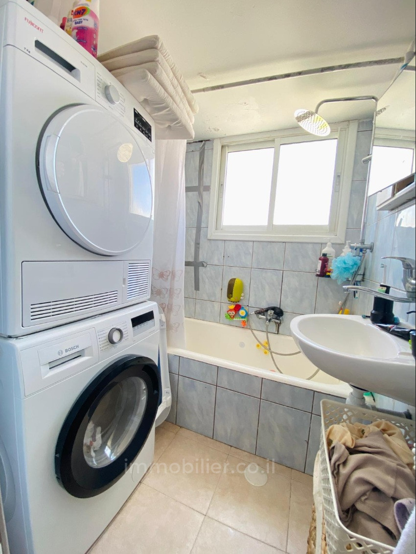 Wohnviertel Appartement 3 pieces a vendre rue frishman tel aviv