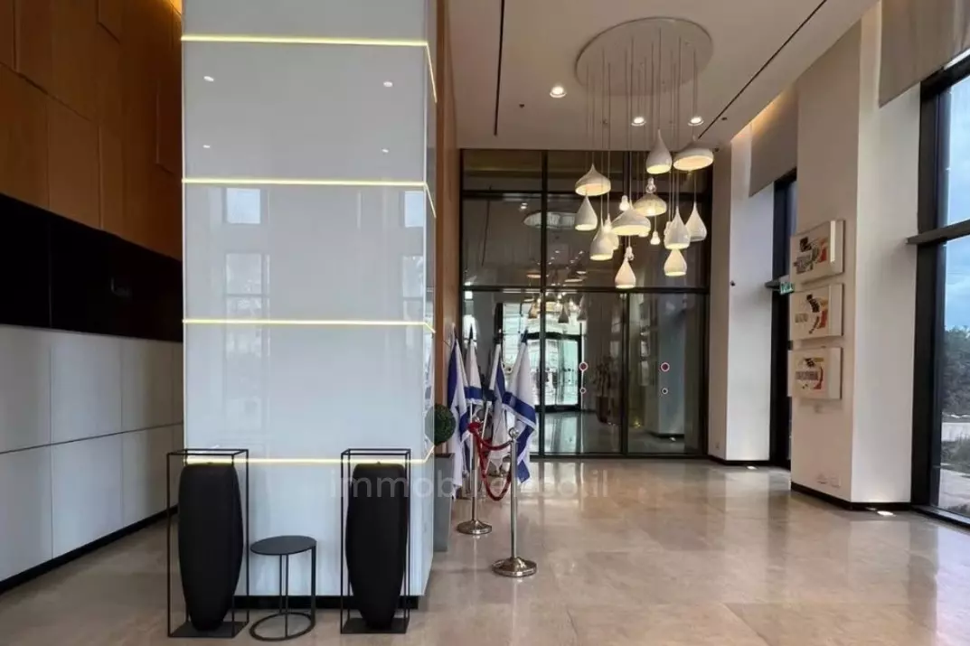 Appartement 5 pi&egrave;ces Bat yam Sud-Ouest 828-IBL-159