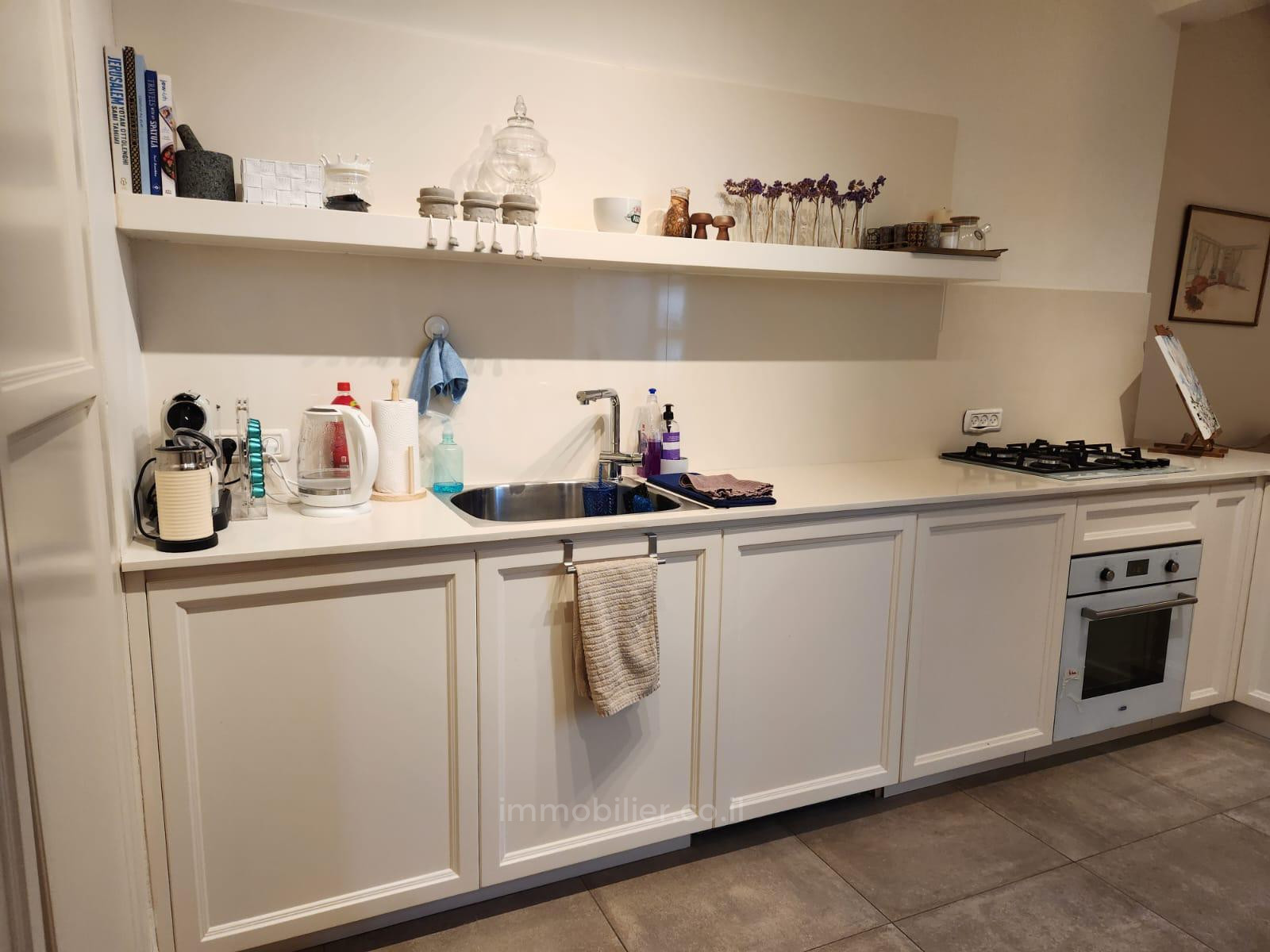 Жилой квартал A vendre appartement 2 pieces rue dizengoff tel aviv