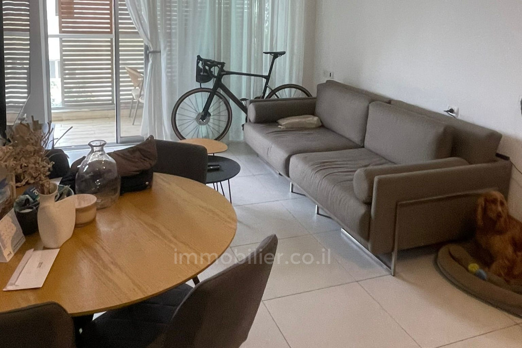 Wohnviertel A vendre appartement 2 pieces rue yehuda halevy tres bon etat