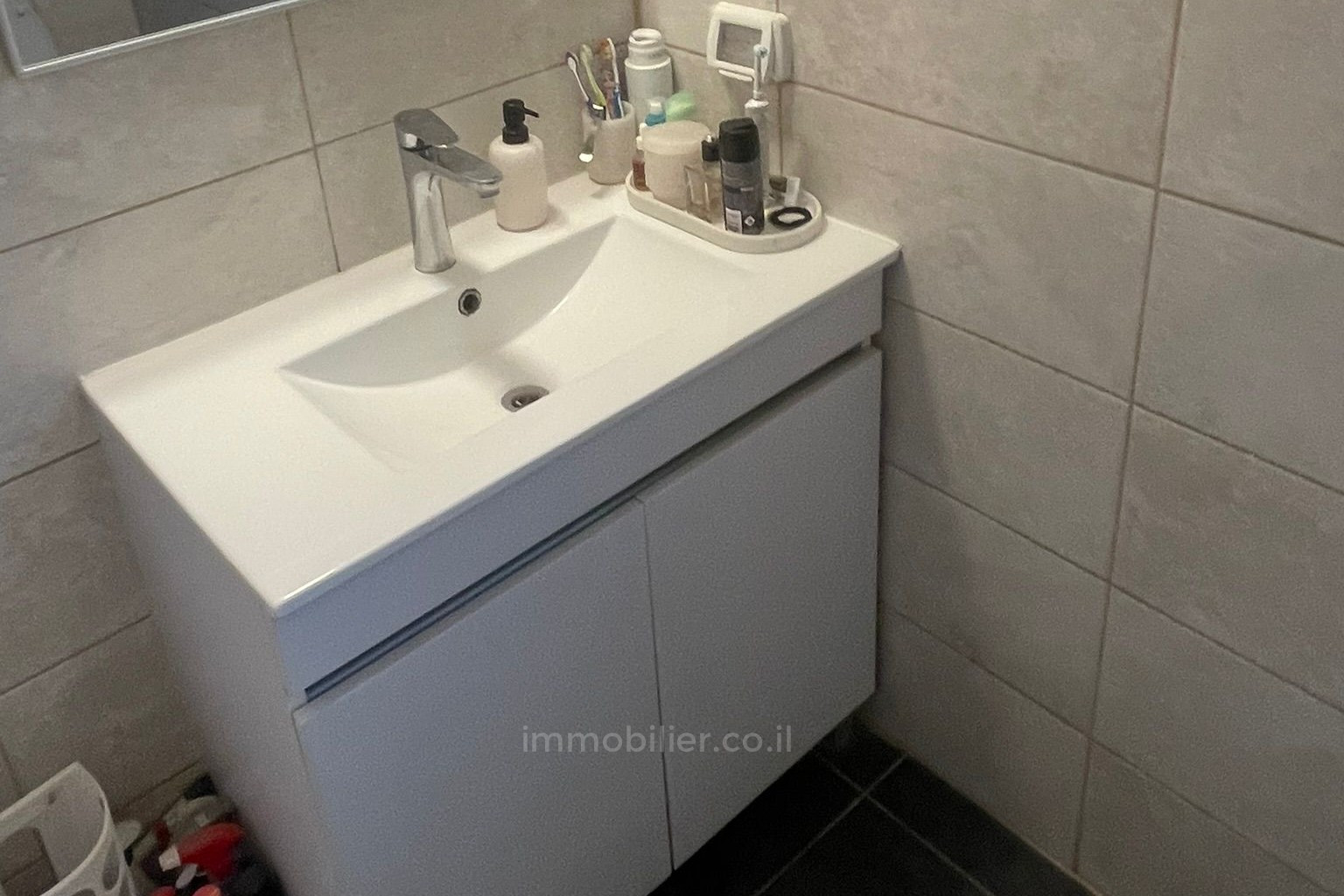 Wohnviertel A vendre appartement 2 pieces rue yehuda halevy tres bon etat