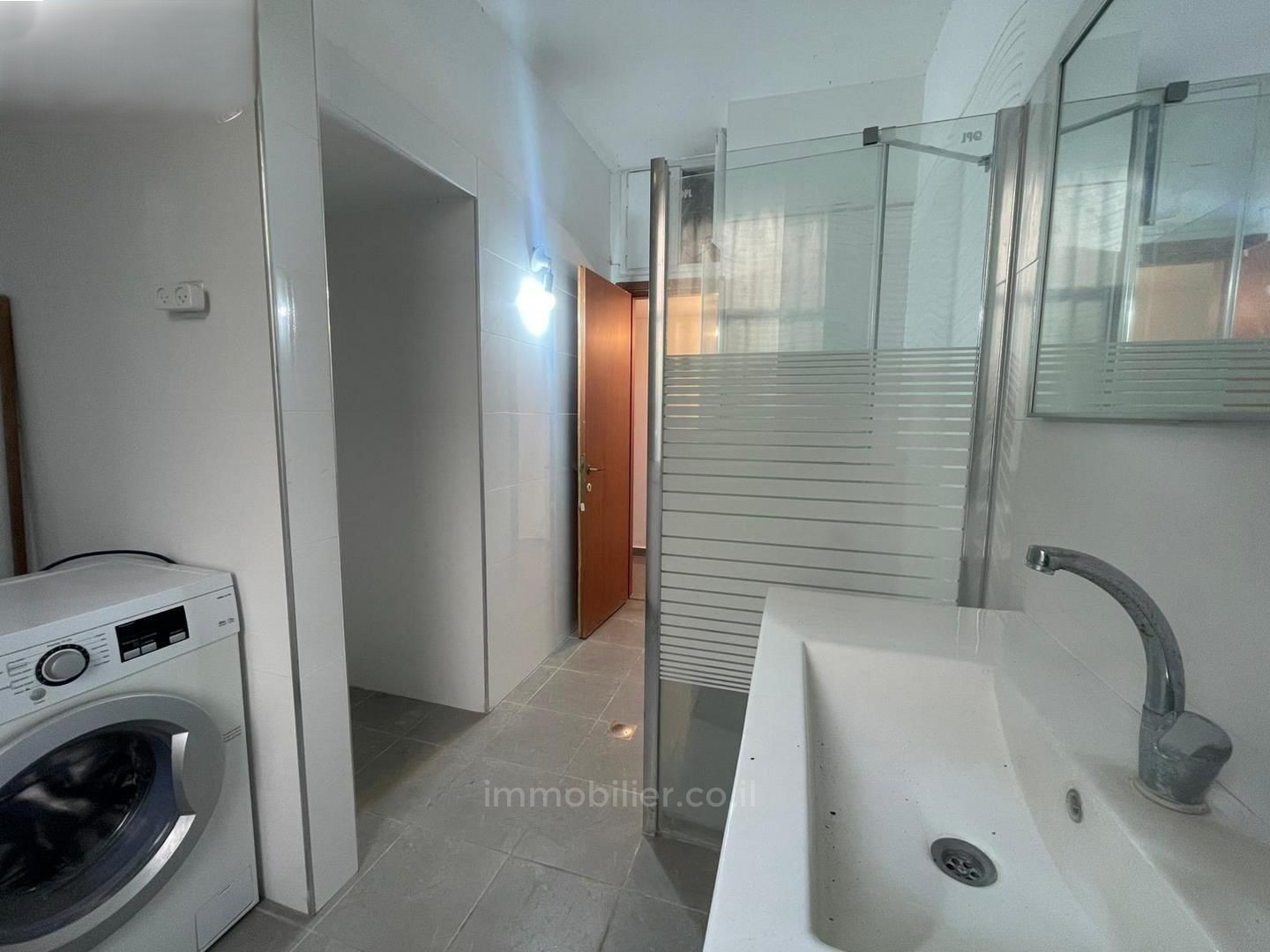 Quartier résidentiel À vendre | appartement 3 pieces a dizengoff – netanya special investisseur (projet pinoui-binoui avance)