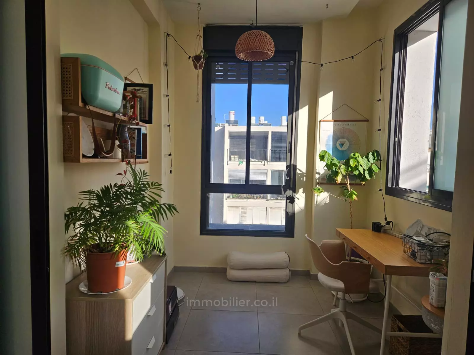 Apartamento 2.5 cômodos Tel Aviv Região marítima ao Norte 828-IBL-180