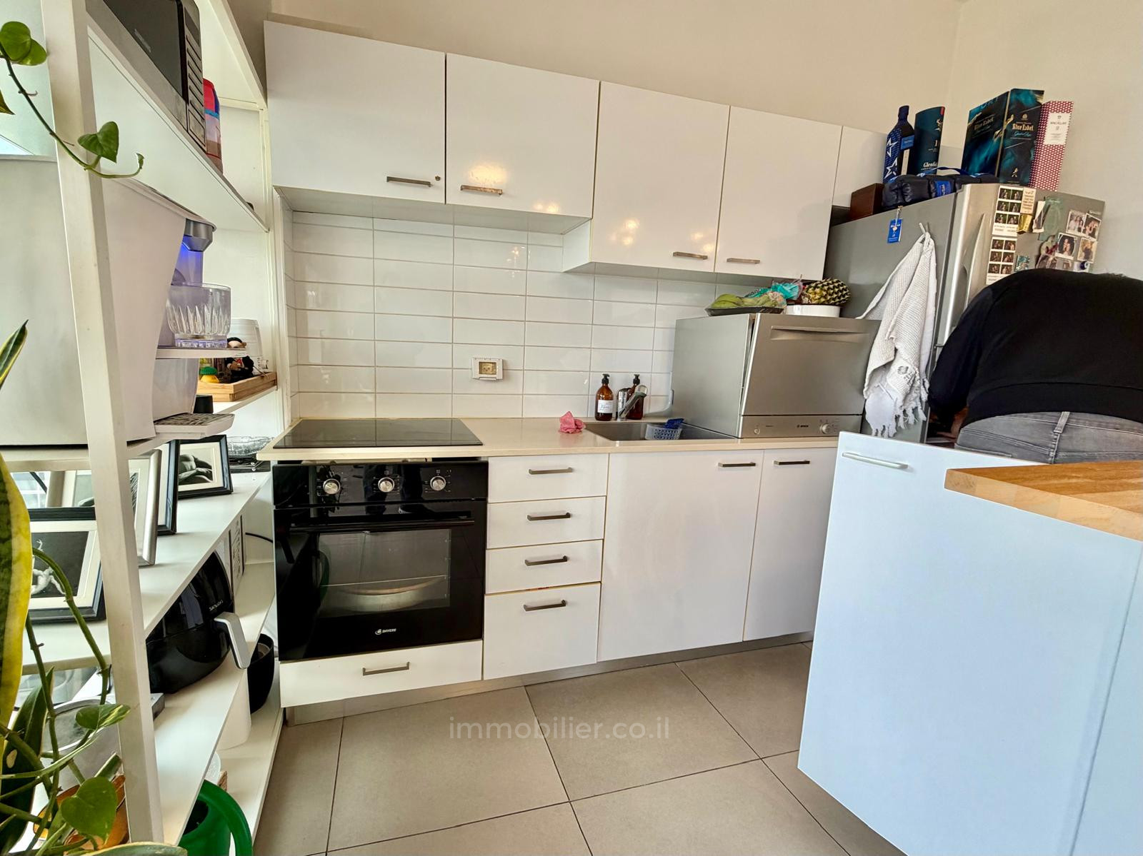 Dzielnica mieszkaniowa A vendre appartement renove 3 pieces dans immeuble neuf rue lilienblum tel aviv yafo