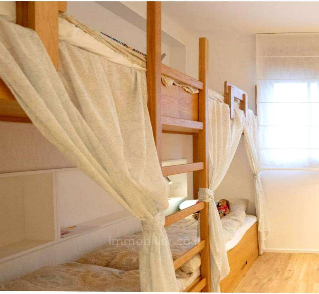 Dzielnica mieszkaniowa Natanya south beach confort et Elegance duplex meuble avec vue mer