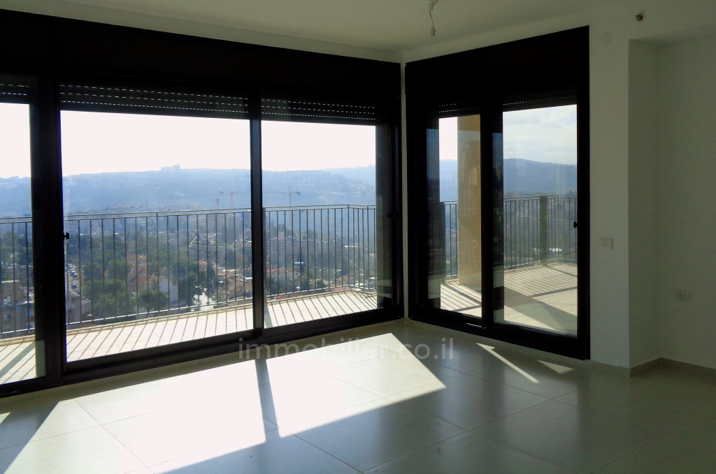 Quartier résidentiel Mini penthouse magnifique