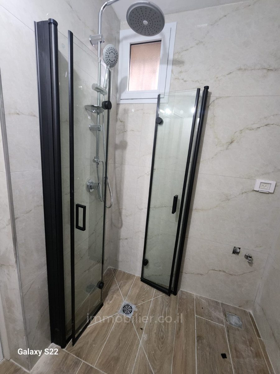 Wohnviertel Superbe 2 pieces remis a neuf ideal pour jeune couple