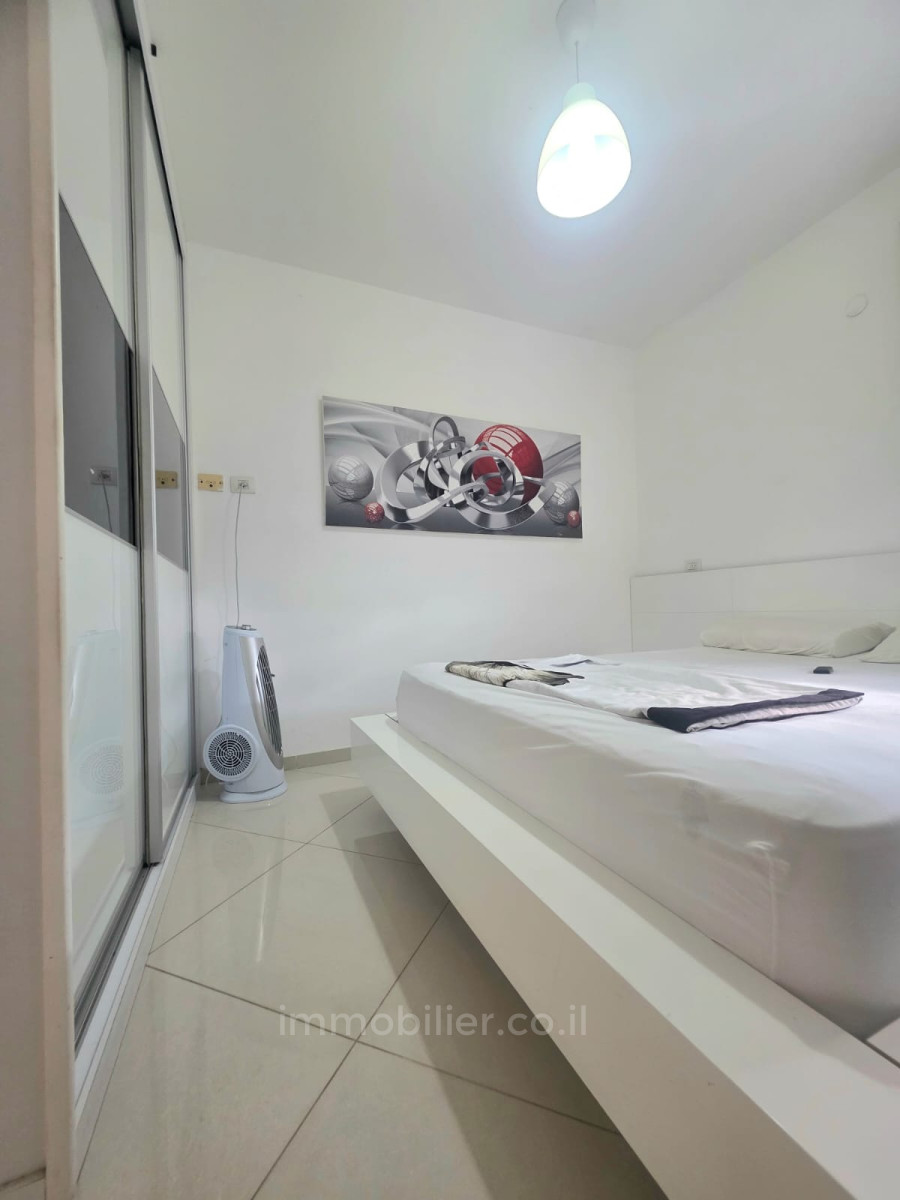 Quartier résidentiel Appartement moderne à 500 m de la plage