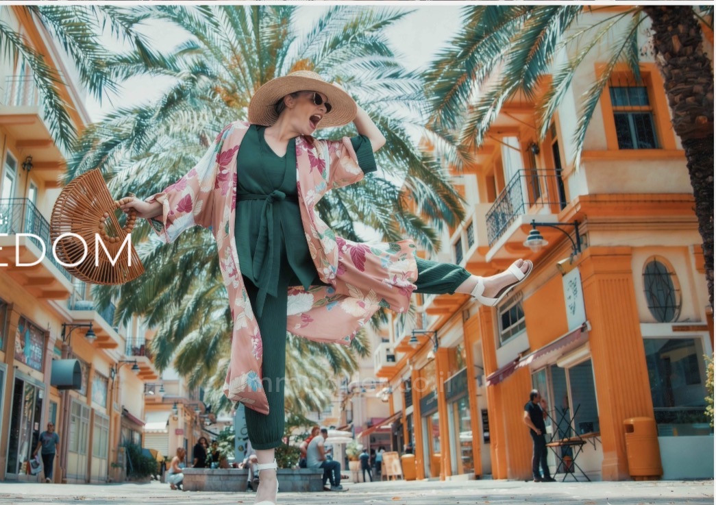 Dzielnica mieszkaniowa Appartements parfaits et meubles avec vue sur la mer et les jardins bahai entierement meubles et deja loues pour y vivre ou pour investissement