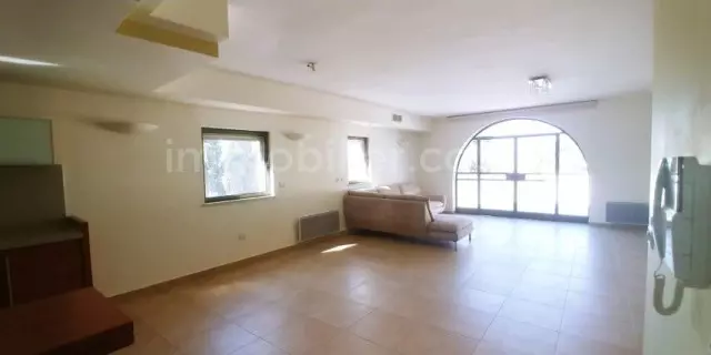 Cobertura 5 cômodos Jerusalém Baka