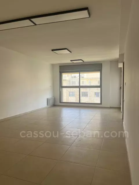Apartamento 4 cômodos Jerusalém Centro da cidade