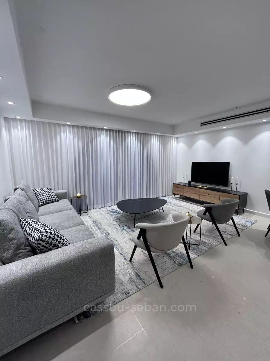 Apartamento 4 cômodos Jerusalém Mamila 144-IBL-616