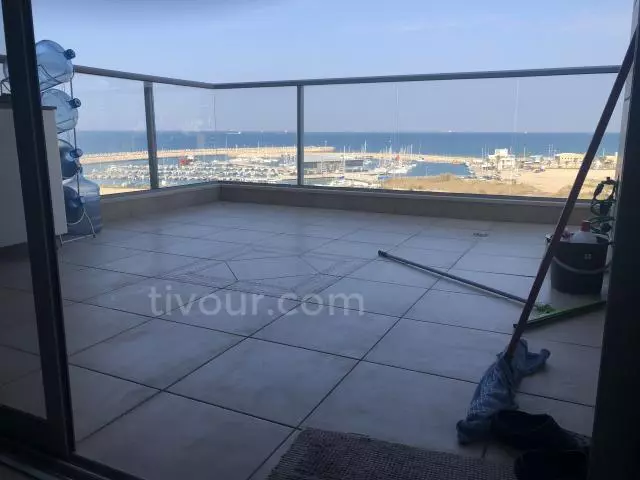Apartamento 5 cômodos Ashdod Marina