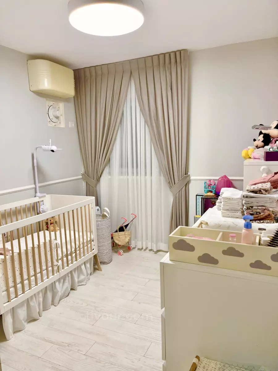 Apartamento 5 cômodos Ashdod Marina 210-IBL-2078