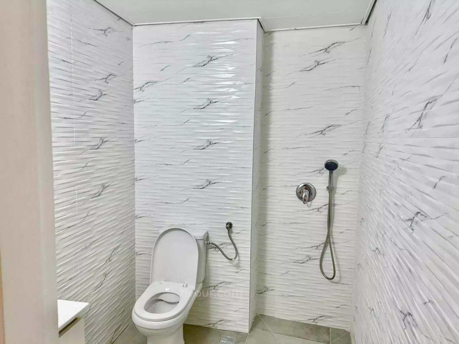 Apartamento 2 cômodos Ashdod À beira-mar 210-IBL-2136