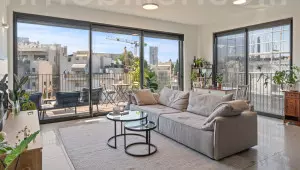 Apartamento 3 cômodos Tel Aviv Sokolov