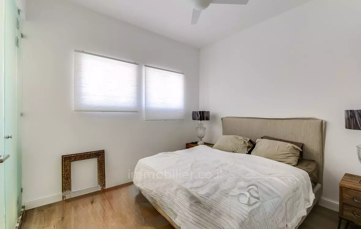 Apartamento 3 cômodos Tel Aviv Região marítima 232-IBL-3919