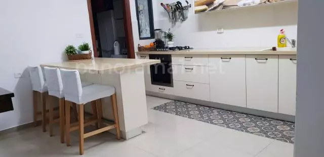 Apartamento 5 cômodos Ascalão Afridar