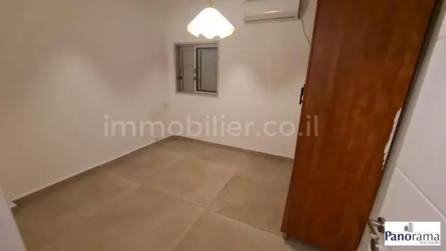 Apartamento 4 cômodos Ascalão Afridar