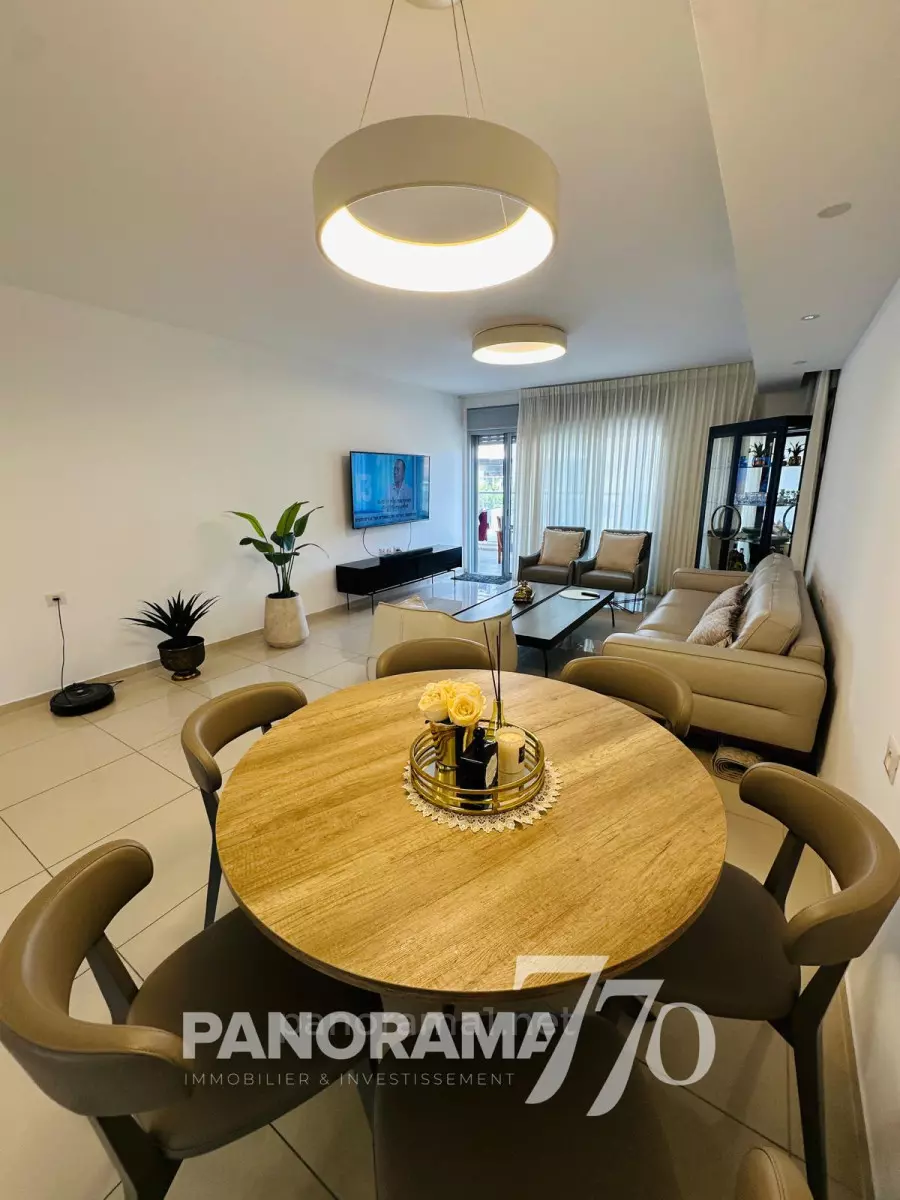 Apartamento 4 cômodos Ascalão Agamim 233-IBL-1631