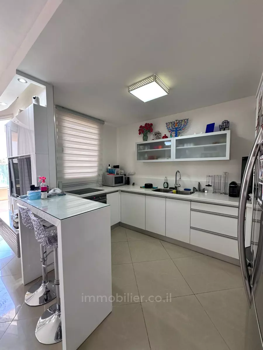 Apartamento 4 cômodos Eilat Bairro dos Hotéis 288-IBL-239