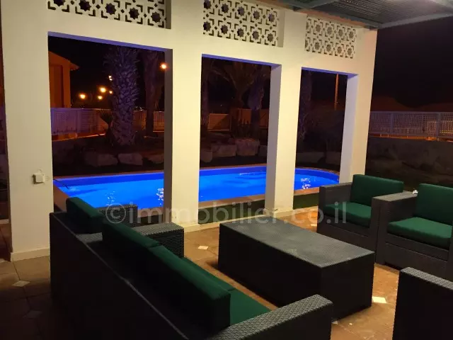 Casarão 4 cômodos Eilat Ganim beth