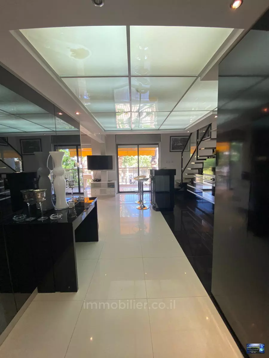 Apartamento 3 cômodos Eilat Bairro dos Hotéis 288-IBL-52