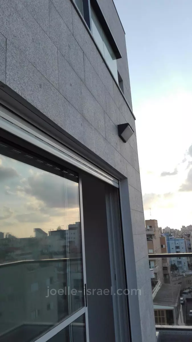 Apartamento 4 cômodos Netanya Centro da cidade 316-IBL-1777