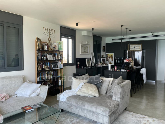 Venda Apartamento Bat yam