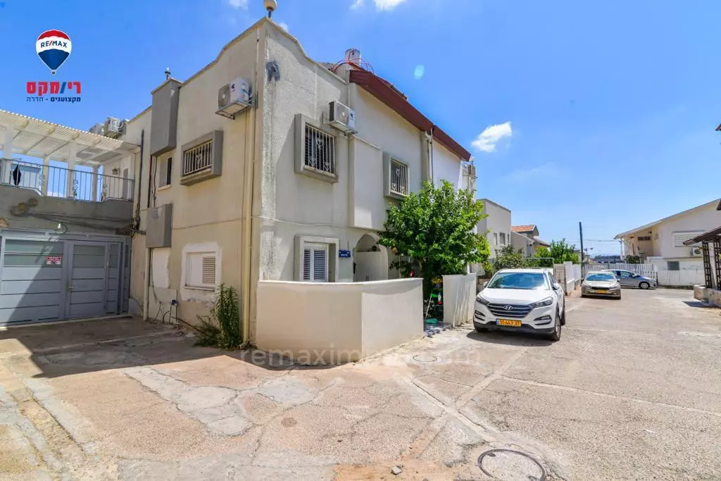 Casa de campo 7 cômodos Hadera Centro da cidade 379-IBL-403