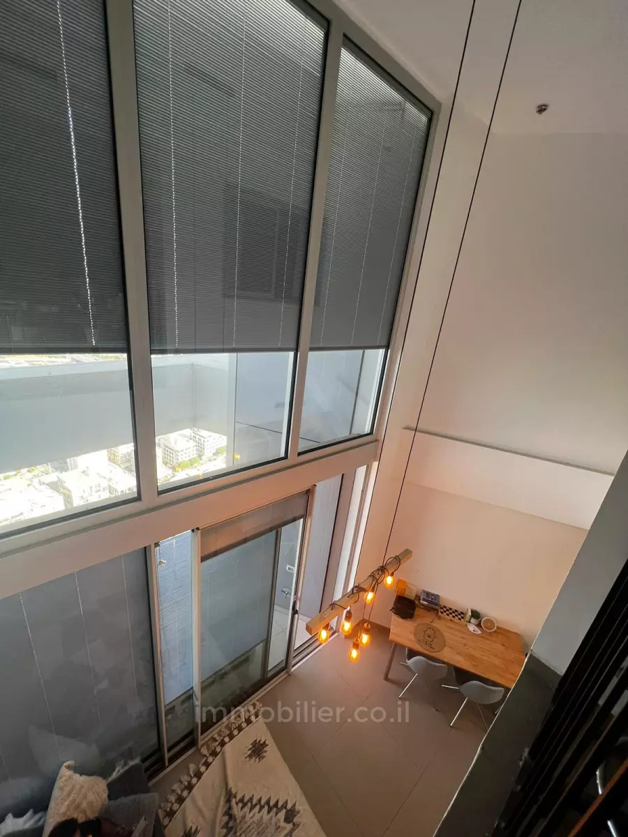 Duplex 4 cômodos Tel Aviv Centro da cidade 457-IBL-1177