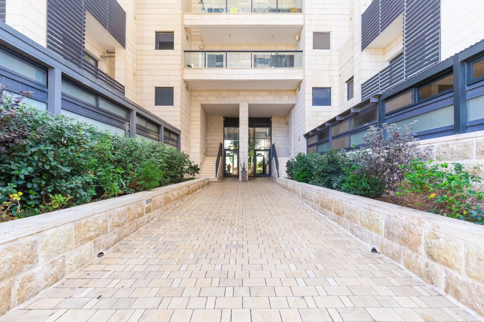 Apartamento 5 cômodos Jerusalém Arnona 457-IBL-1237