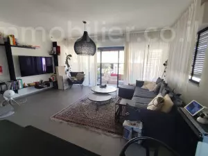 Cobertura 4 cômodos Tel Aviv Rothshild