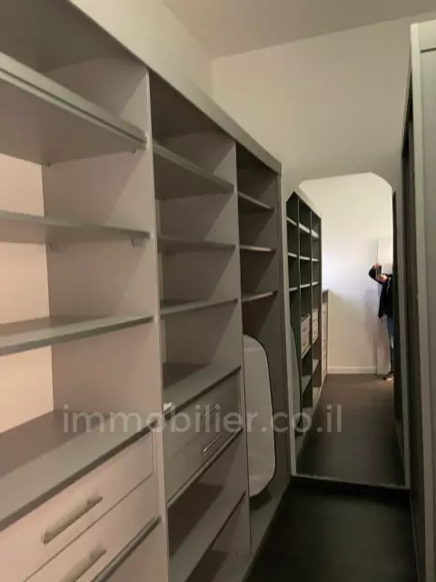 Cobertura 5 cômodos Ashdod Tet Zain