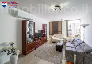 Apartamento 4 cômodos Nahariya Centro da cidade