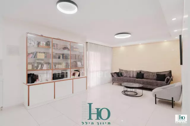 Apartamento 5 cômodos Ascalão Afridar