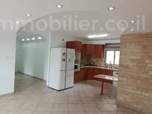 Apartamento 5 cômodos Ascalão Barnea