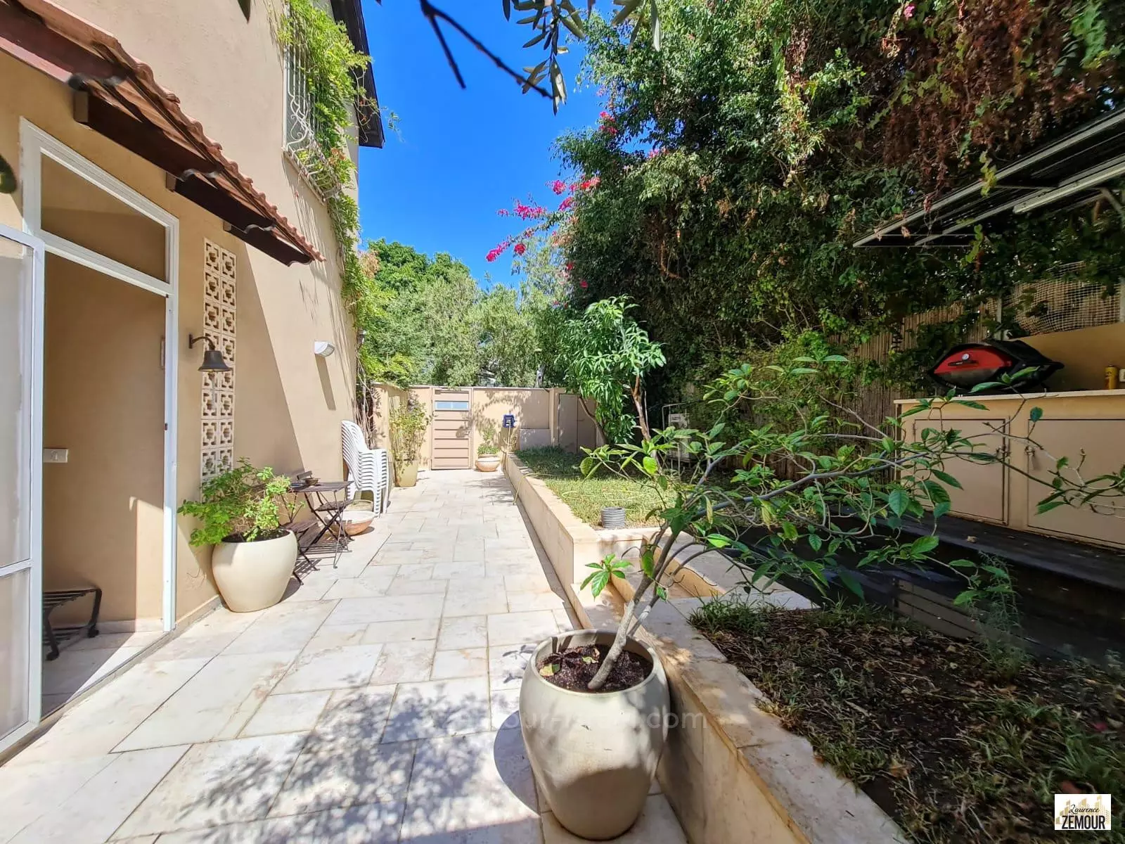 Casa de campo 5.5 cômodos Raanana Est 60-IBL-1244