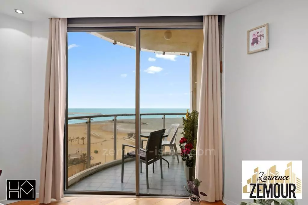 Apartamento 3 cômodos Herzliya Herzliya Pitouah 60-IBL-1322