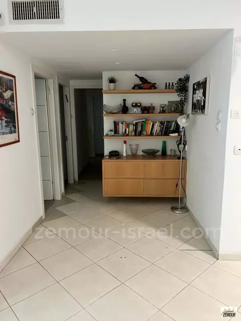 Apartamento 4 cômodos Raanana Kiryat David Remez