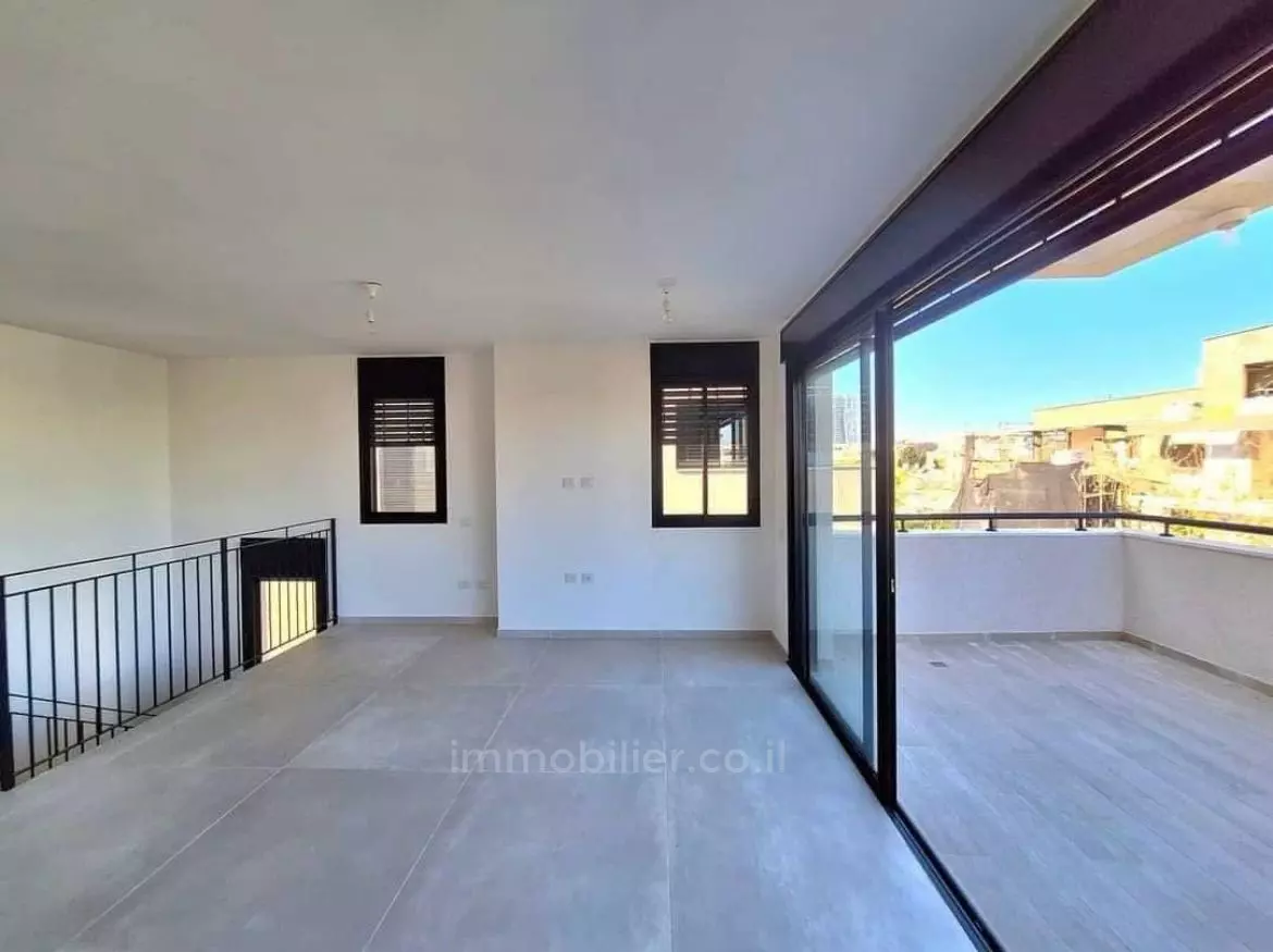 Apartamento 4 cômodos Tel Aviv tel aviv north 627-IBL-26