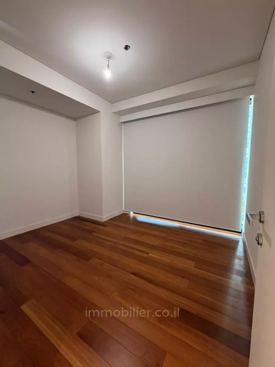 Apartamento 4.5 cômodos Tel Aviv Bavli 806-IBL-16