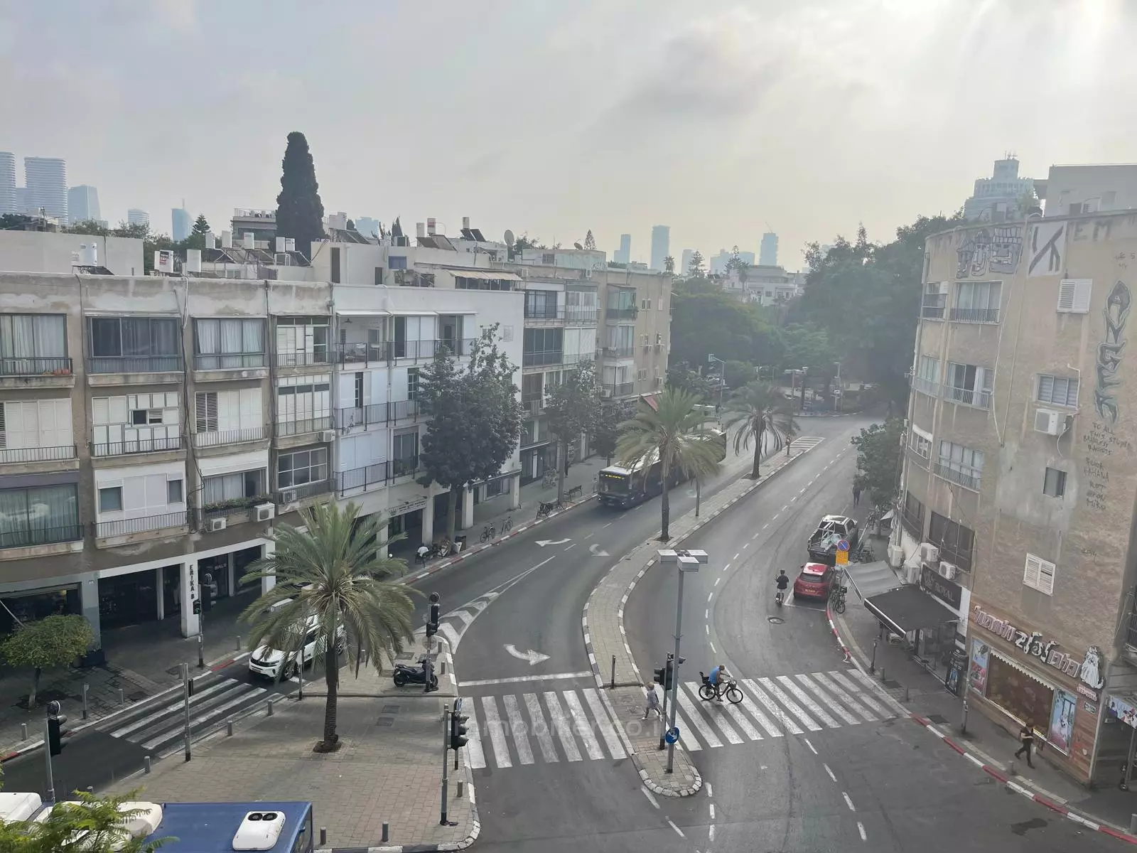 Apartamento 3 cômodos Tel Aviv Lev Tel-Aviv 828-IBL-133