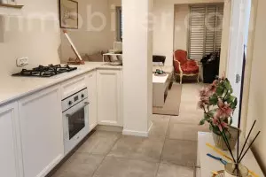 Продажа Квартира Tel Aviv