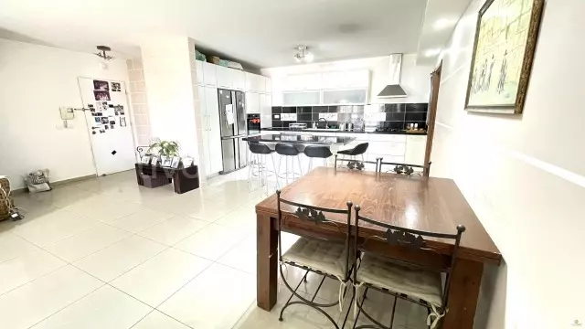 Квартира 5 комнат Ashdod Yud Bet