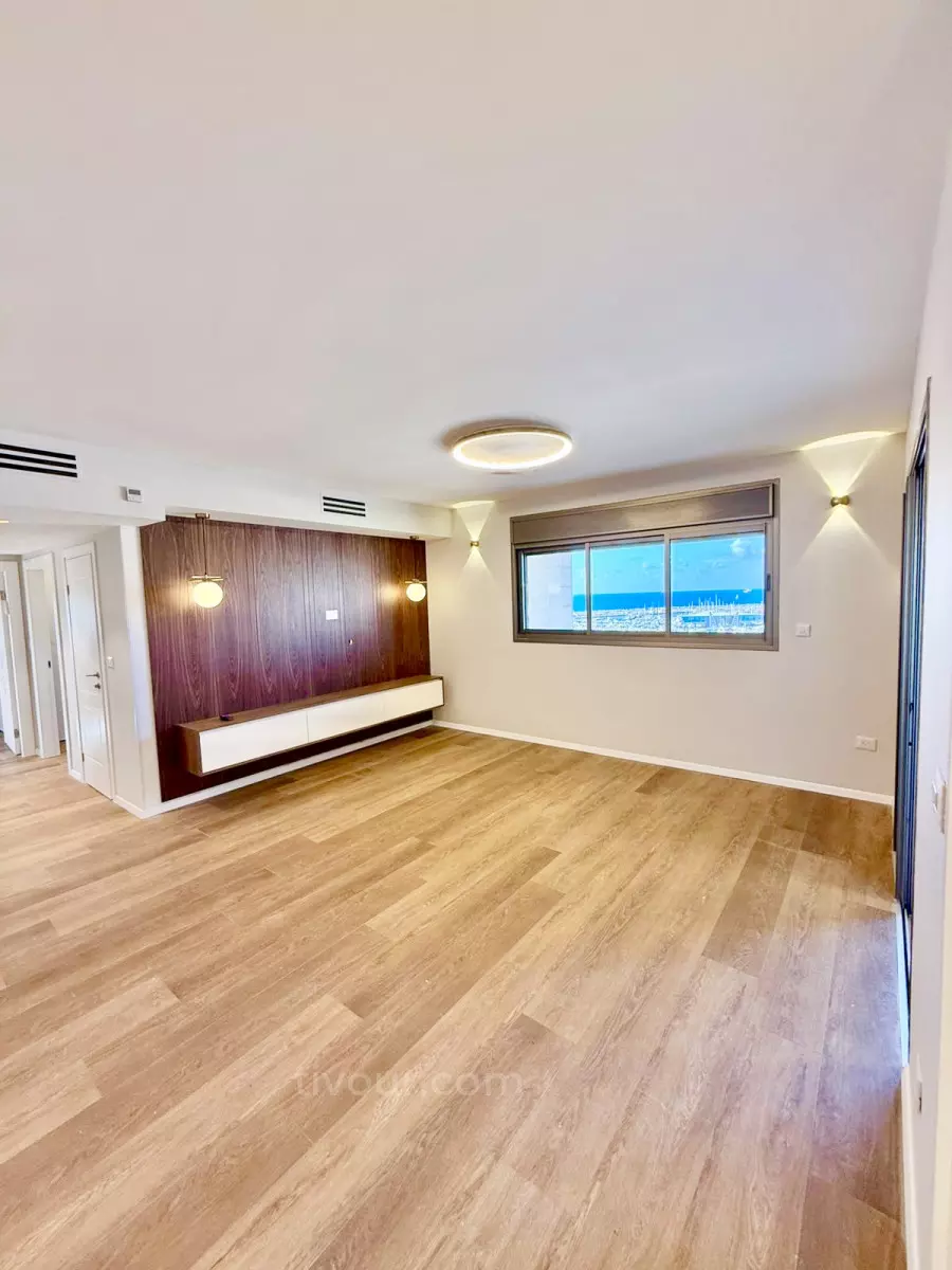 Квартира 5 комнат Ashdod Marina 210-IBL-2096