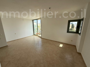 Продажа Квартира Tel Aviv