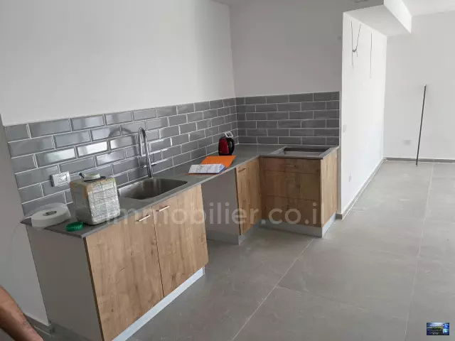 Квартира 2 комнат Eilat Tsofit Tahtit